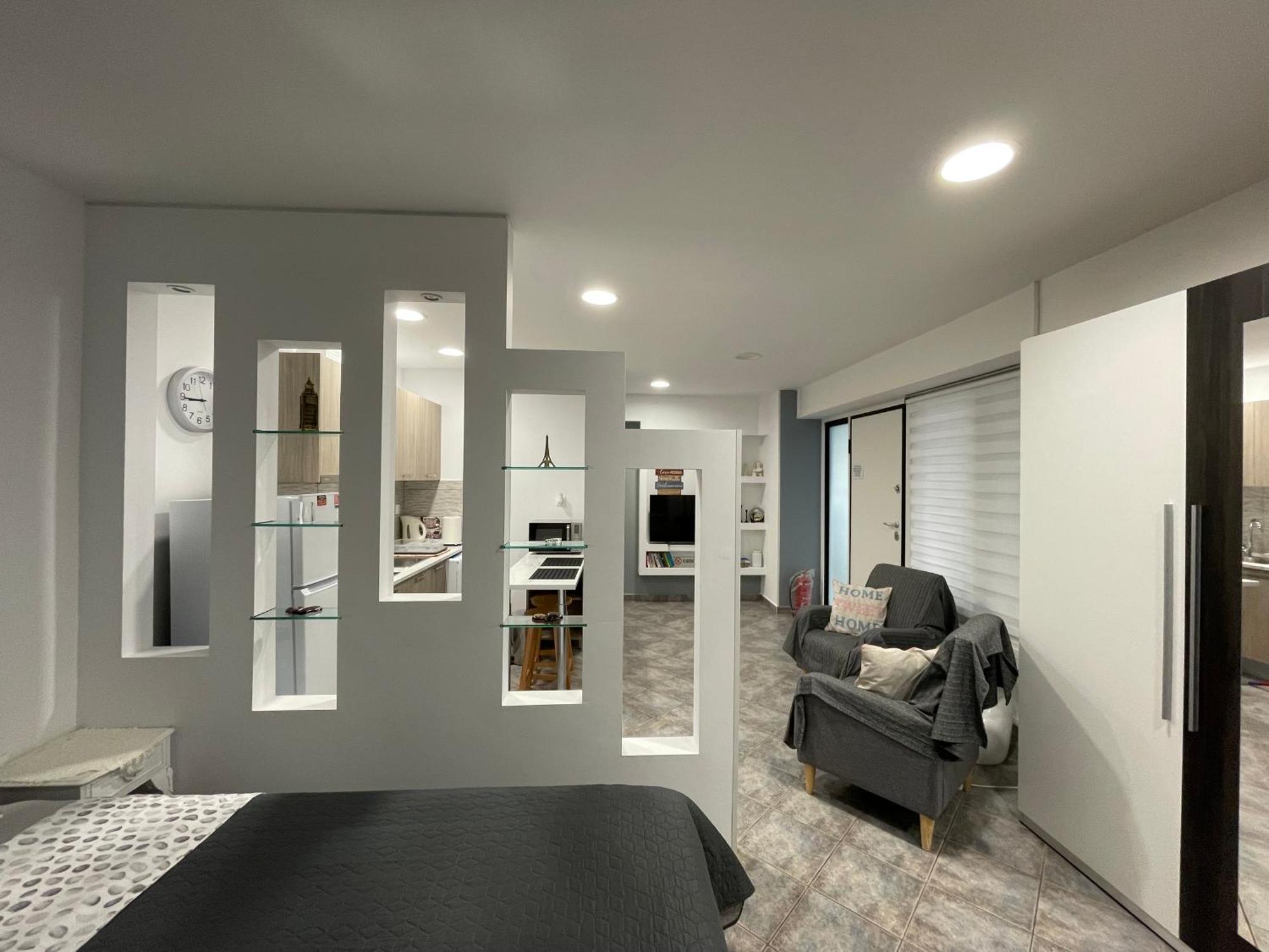 Aphrodite Studio Near Athens Floisvos Marina Εξωτερικό φωτογραφία