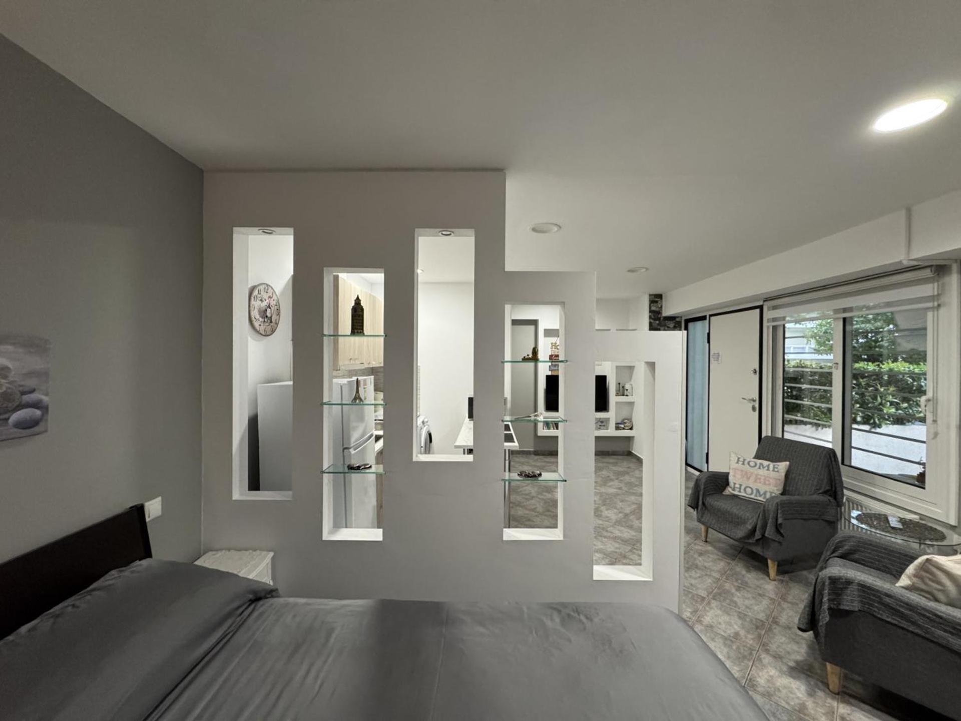Aphrodite Studio Near Athens Floisvos Marina Εξωτερικό φωτογραφία