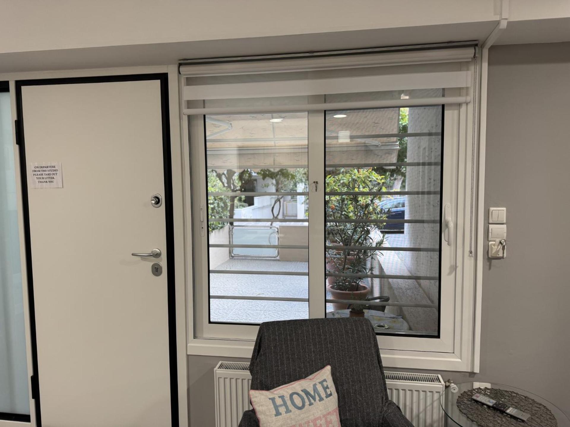 Aphrodite Studio Near Athens Floisvos Marina Εξωτερικό φωτογραφία